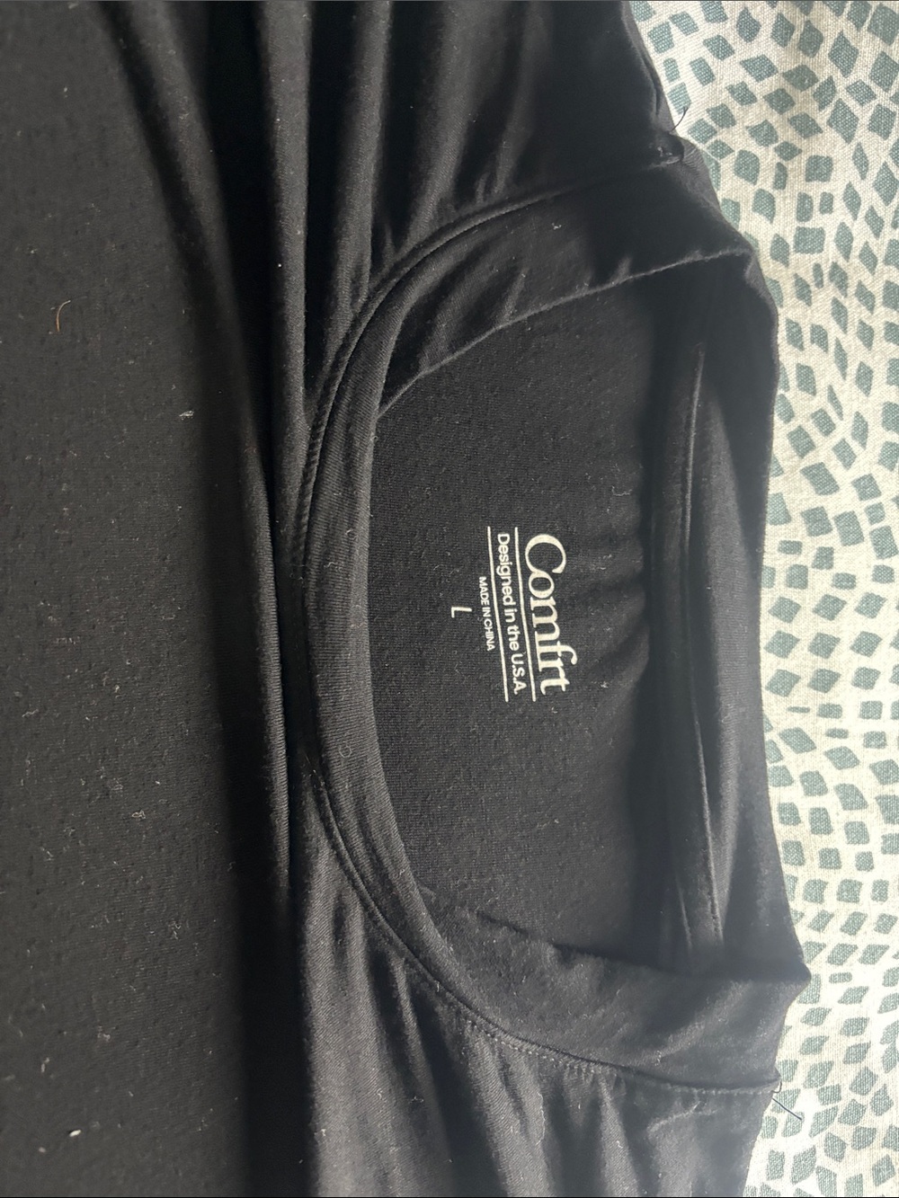 Comfrt woman’s Black Performance Crew Neck Shirt - Picture 2 of 3